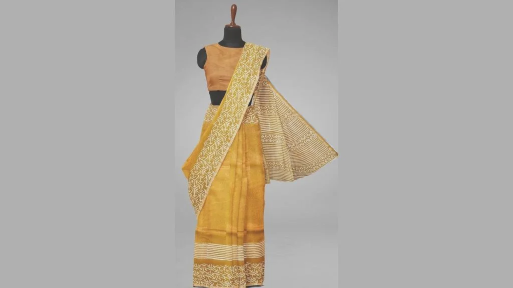 Top 10 Amazing Sarees Of Indian - Which Is Most Popular In Indian Marriages. 6 saree