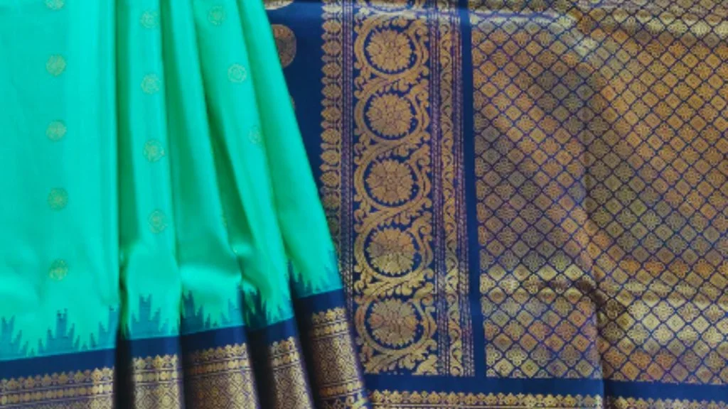 Top 10 Amazing Sarees Of Indian - Which Is Most Popular In Indian Marriages. 11 saree