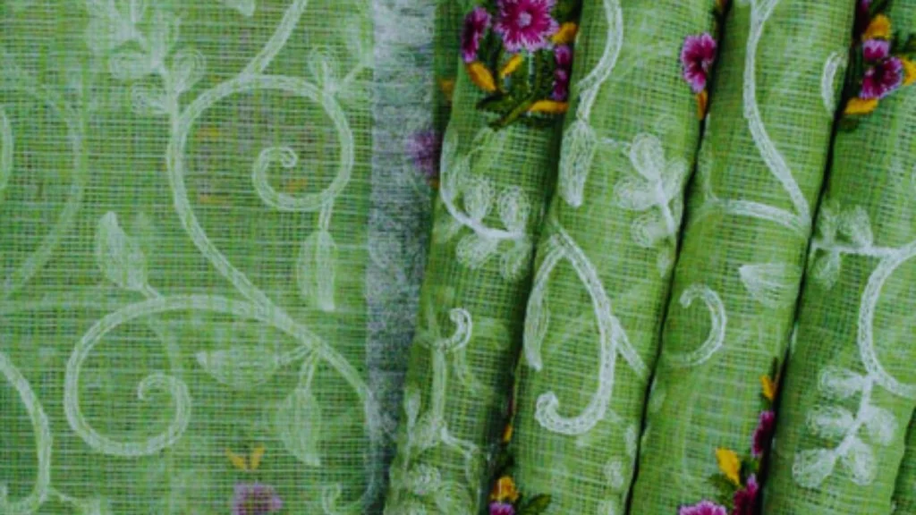 Top 10 Amazing Sarees Of Indian - Which Is Most Popular In Indian Marriages. 12 saree