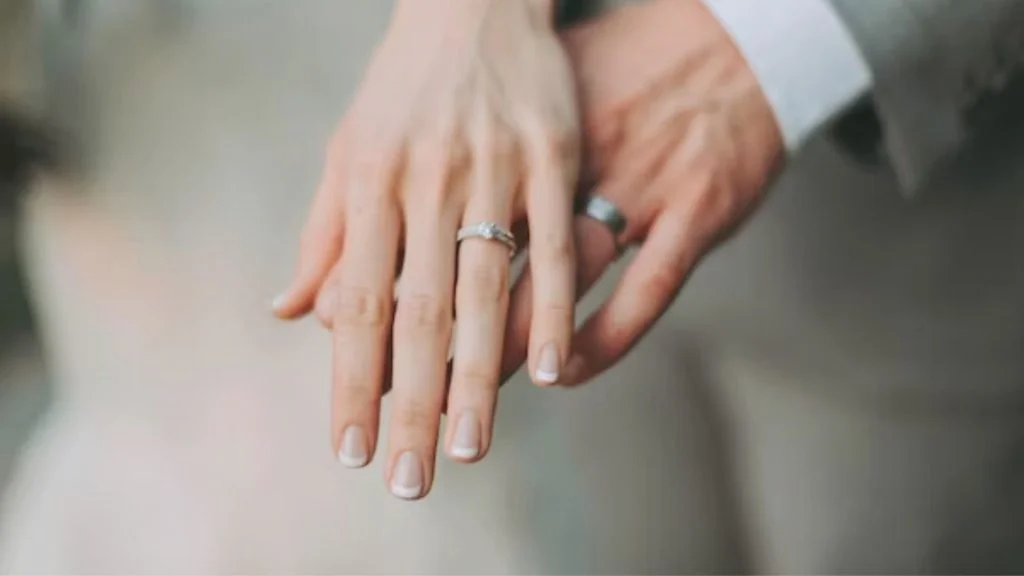 "Quotes on the Beauty of Marriage" 2 Quotes on the love and Marriage
