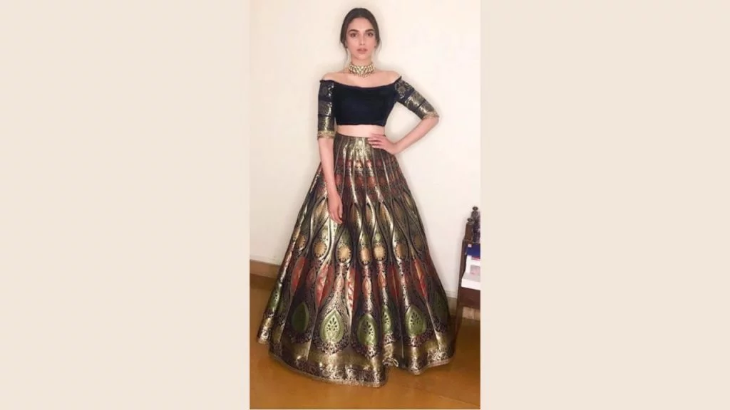 Brides, Exquisite Lehengas for Breathtaking Weddings, Explore Your Dream Wedding Look 13 Banaras Lehenga Skirt